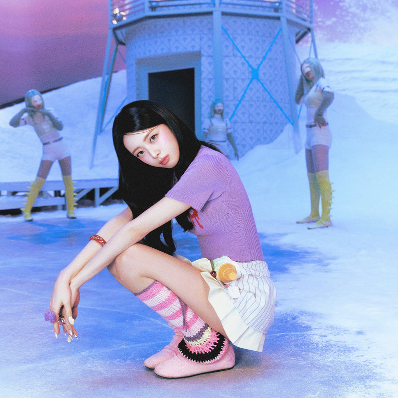 YUNA (ITZY)