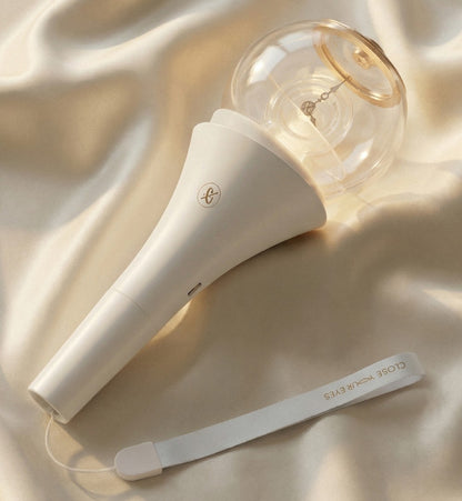 CLOSE YOUR EYES - OFFICIAL LIGHT STICK