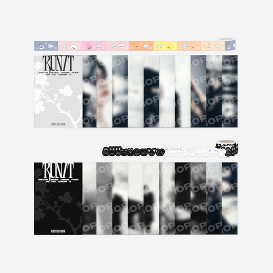 (+ Gift) Stray Kids - [2026 World Tour [RUN IT] MD] POSTCARD BOOK & ROLL STICKER SET