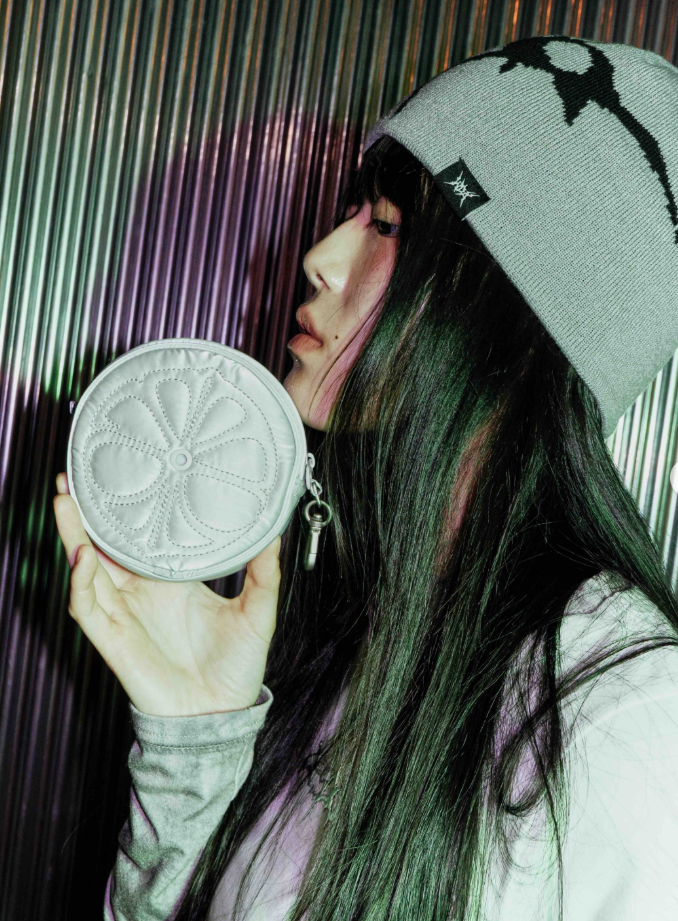 [coller aespa edition] LEMONADE KEYRING BAG (Silver)
