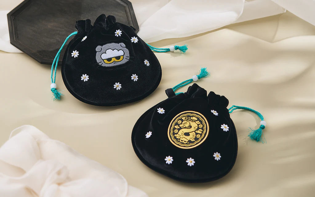 ZO&FRIENDS K-EDITION - LUCKY POUCH
