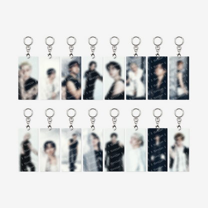 (+ Gift) Stray Kids - [2026 World Tour [RUN IT] MD] SECRET ACRYLIC KEYRING