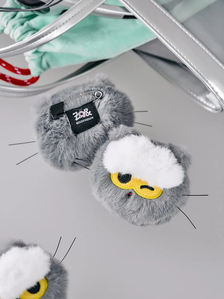 ZO&FRIENDS ZOA Signature Wink Doll Badge
